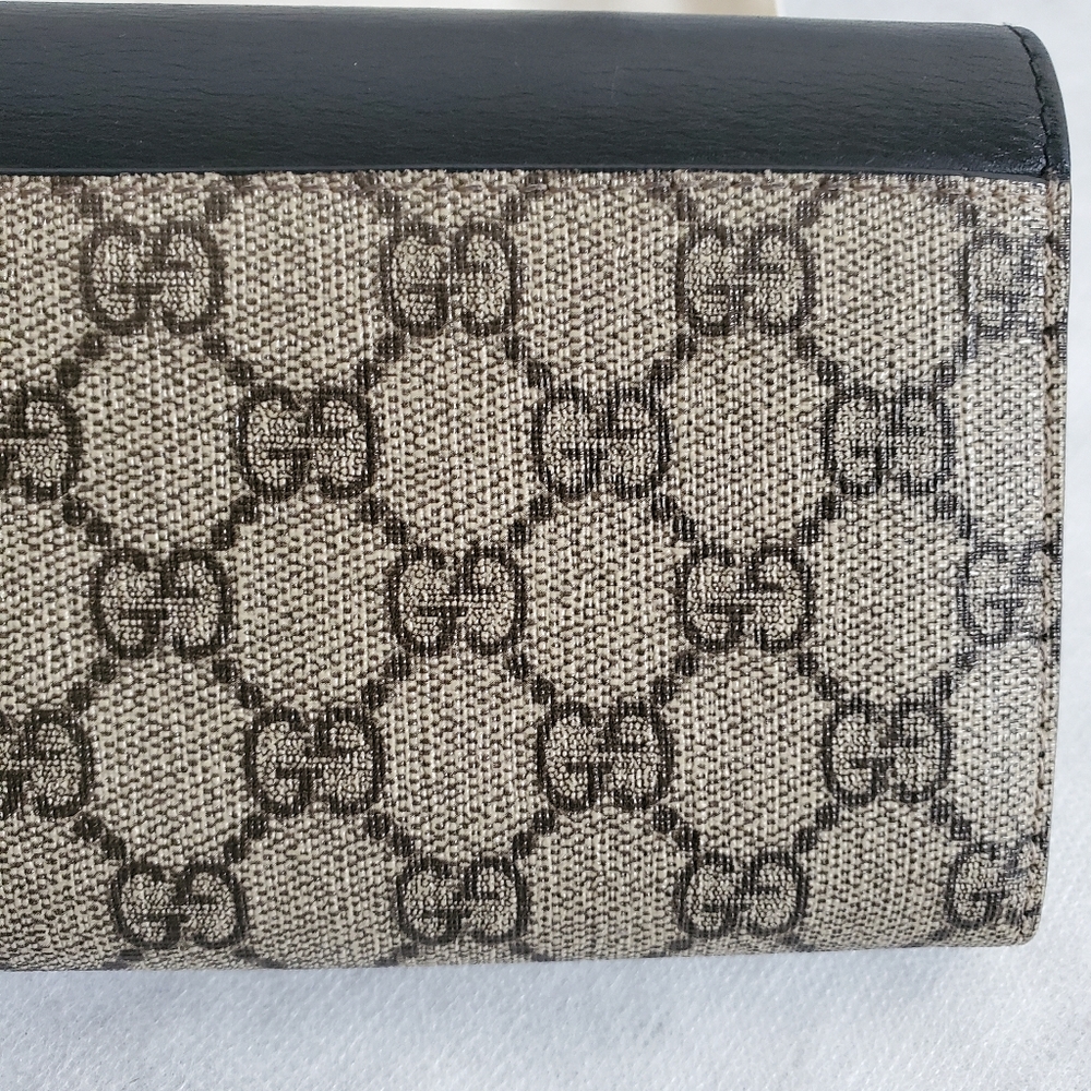 ✨️GUCCI Pearl Studded Supreme Wallet - Picture 6 of 15